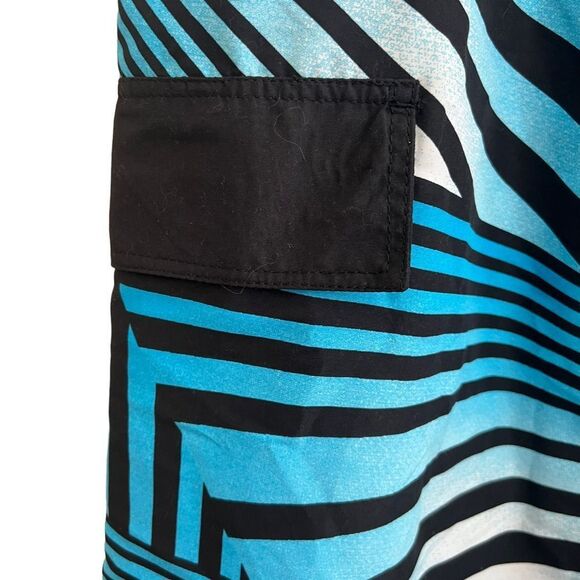 😊 3/$30 
B. Split 🍌Board Shorts Men’s Sz Large NWT🏷 - Picture 3 of 12